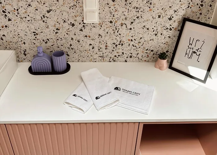 Semesterbostad Dolina Ciszy - Wypoczynek I Relaks Pod Sosnami *