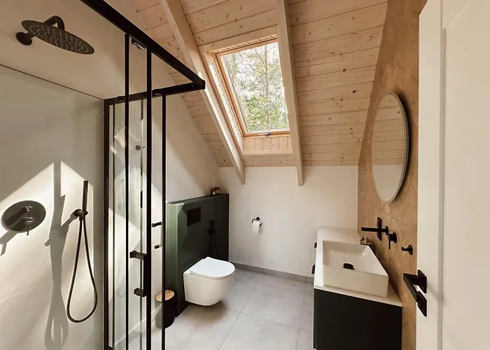 Dolina Ciszy - Wypoczynek I Relaks Pod Sosnami Semesterbostad Lubiana