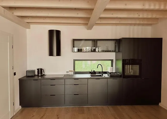 Semesterbostad Dolina Ciszy - Wypoczynek I Relaks Pod Sosnami